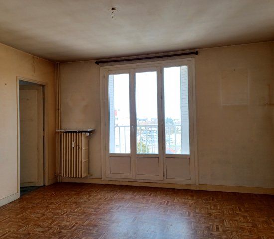 VENTE appartement T4 quartier Fontaine écu- BESANCON